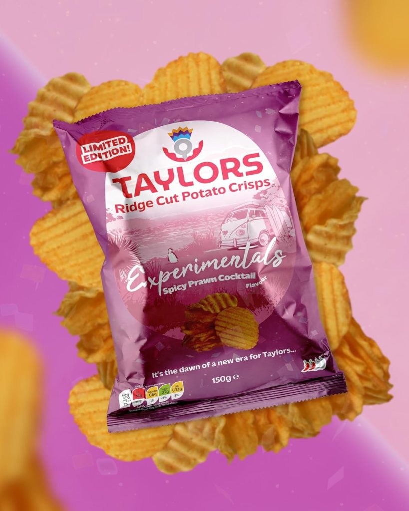 A packshot of our Experimentals Spicy Prawn Cocktail flavour, with lots of ridge-cut crisps surrounding.